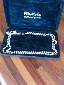 fresh water pearl necklace