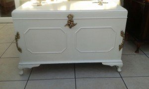 shabby chic style chest