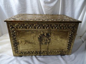 tudor scene blanket box