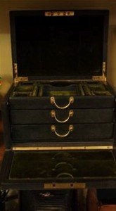 leather jewellery box