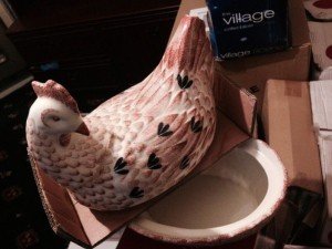 porcelain hen