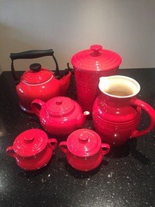 red Le Creuset set