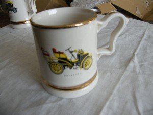 pottery car tankard