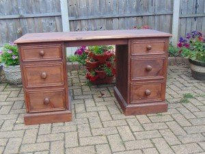 dressing table with six drawers