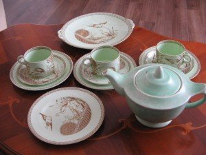 green and brown vintage tea set