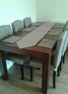 wood dining table,