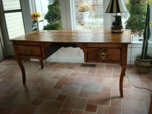 writing desk