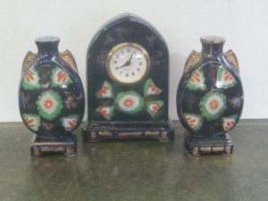 porcelain mantle clock