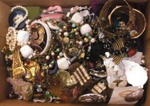 vintage costume jewellery