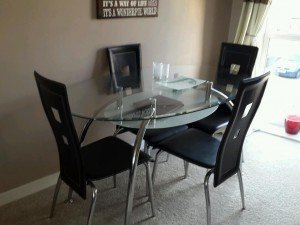 oval topped dining table