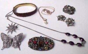 vintage jewellery,