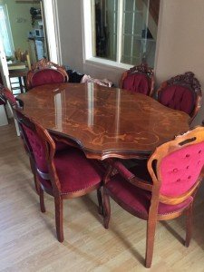 wood dining table,