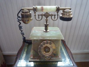 vintage style telephone