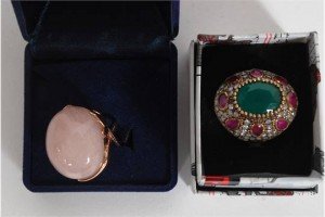 boxed costume jewellery