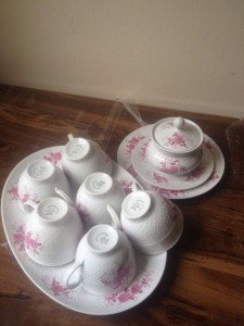 porcelain white tea set