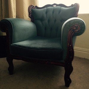 mahogany based armchair