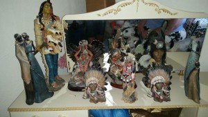 ceramic ornamental figures