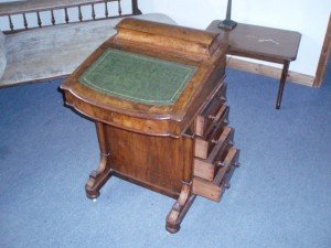 writing desk