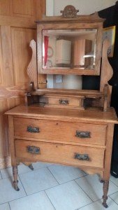 vanity dressing table