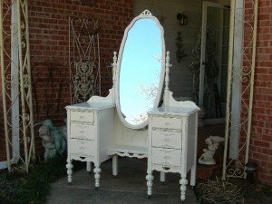 dressing table