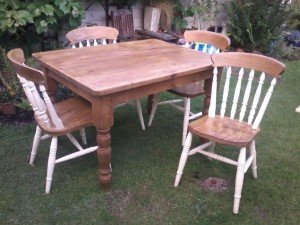 wood dining table