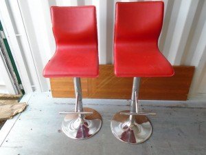 swivel bar stools