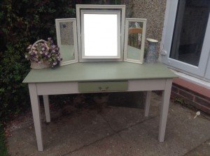 shabby chic dressing table