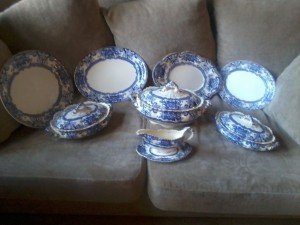 vintage dinner ware