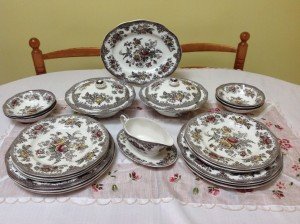 vintage dinner set