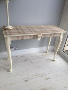 console table