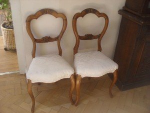 balloon back dining chairs