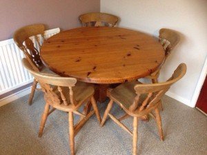 pine dining table