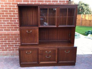 dresser unit