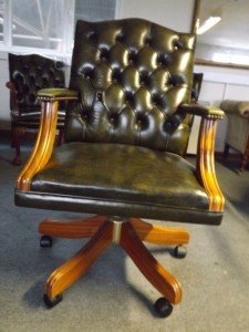 Chesterfield swivel office chair