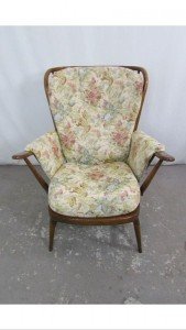 gentleman's armchair