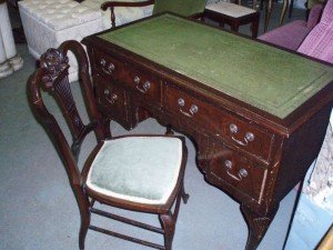 mahogany desk