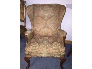 gentleman's armchair