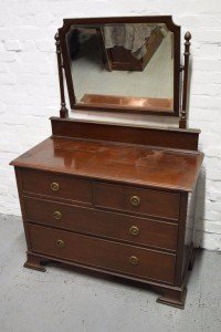 dressing table