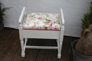 white piano stool