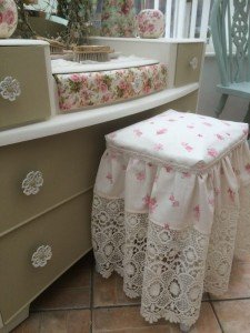 dressing table