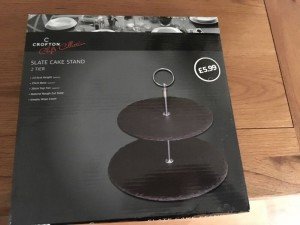 cake stand