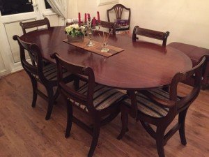 extendable dining table