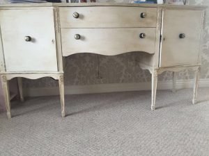 vanity dresser