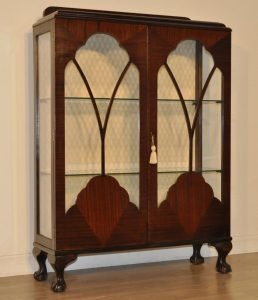 display cabinet