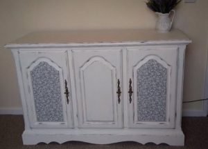 sideboard