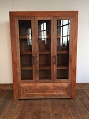 display cabinet,