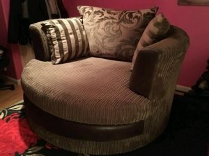 swivel chair