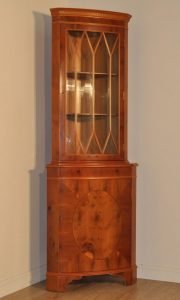 display cabinet