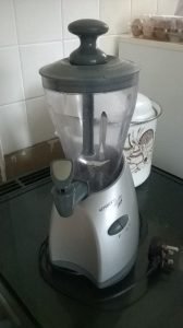 smoothie machine