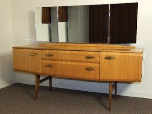 dressing table